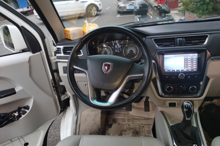 金杯 新海狮X30L 2019款 1.5L财富版国VI SWC15M中控内饰13