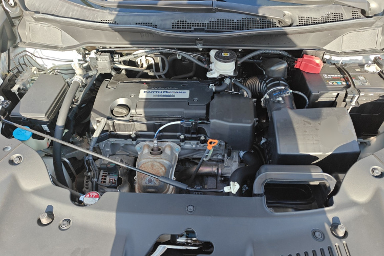 本田 艾力绅 2016款 2.4L 风尚版机舱底盘24