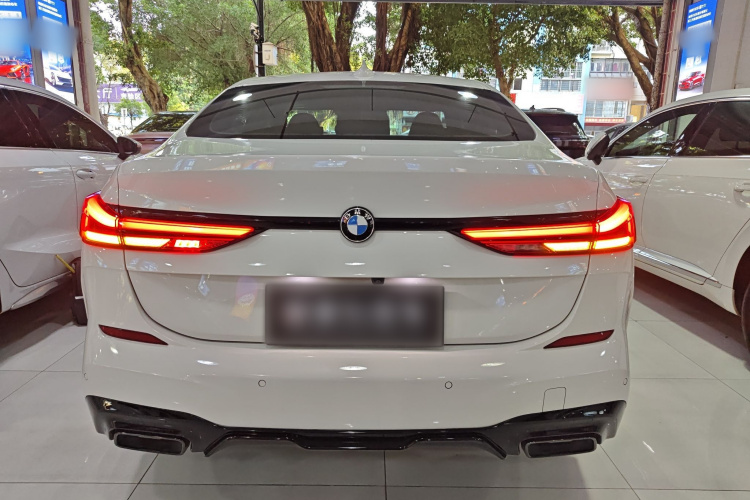 宝马2系(进口) 2021款 225i 四门轿跑车 M运动曜夜套装车身外观6004