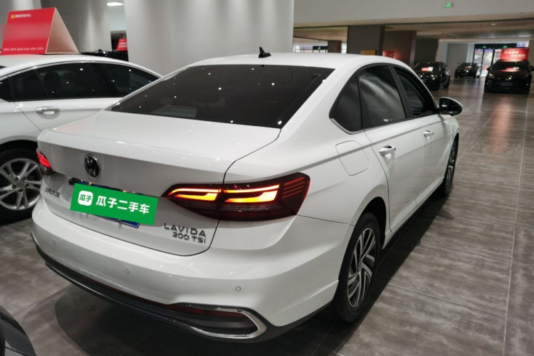 大众 朗逸 2024款 300TSI DSG满逸版车身外观7