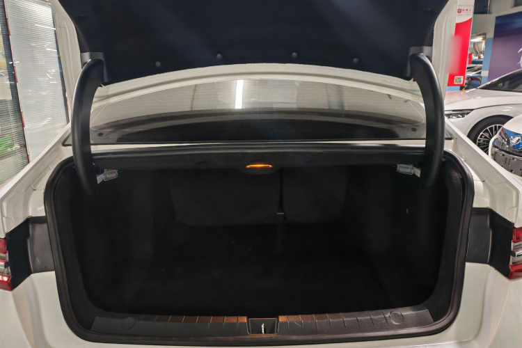 比亚迪 秦Pro新能源 2019款 EV 超能版 高功率高续航智联领创型局部细节23