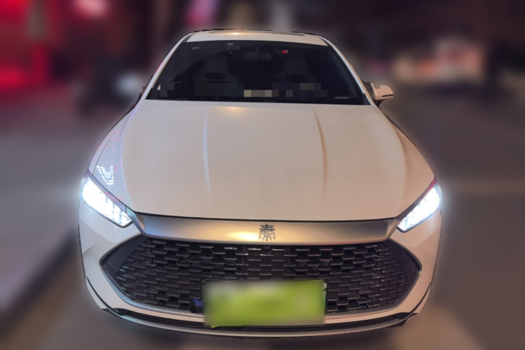 比亚迪 秦PLUS 2023款 冠军版 DM-i 120KM领先型车身外观6001