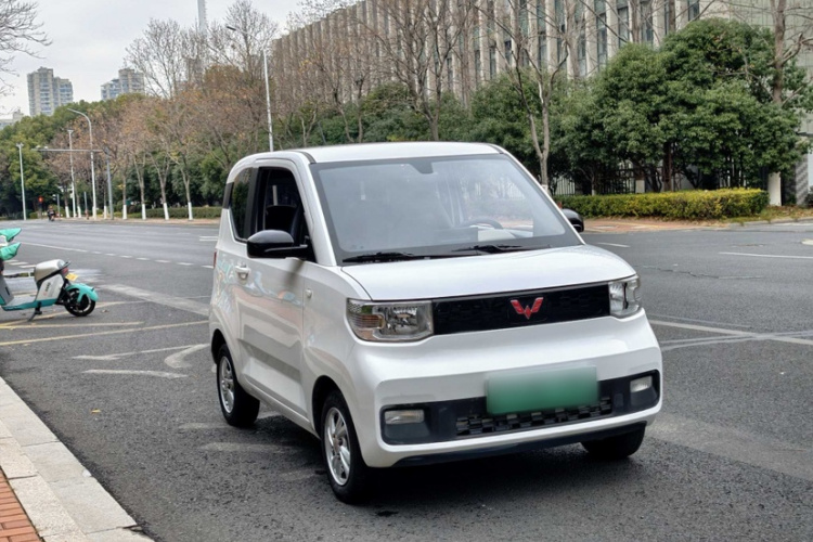 五菱汽车 宏光MINIEV 2020款 悦享款 磷酸铁锂车身外观6002