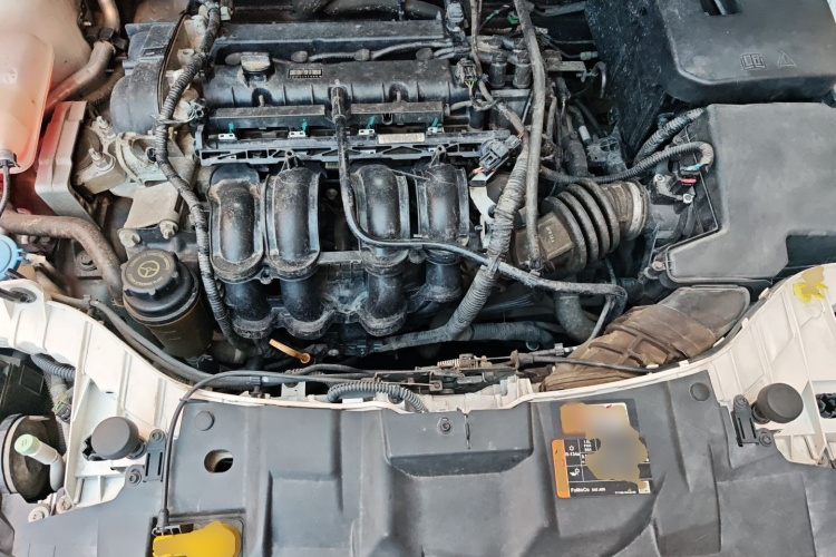 福特 福克斯 2018款 三厢经典 1.6L 自动舒适型智行版局部细节24