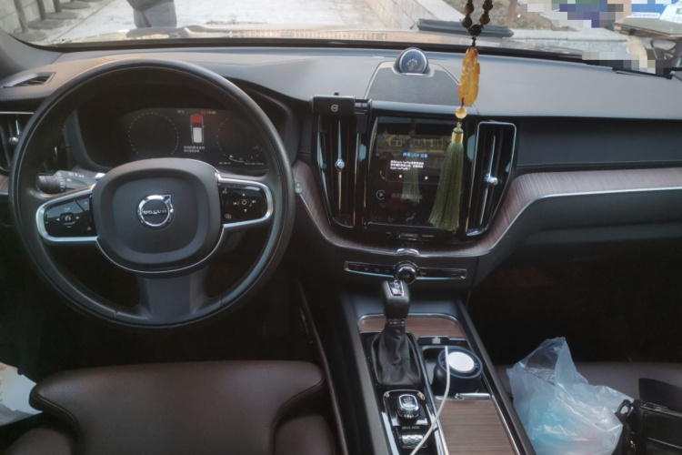 沃尔沃XC60 2021款 T5 四驱智远豪华版中控内饰12