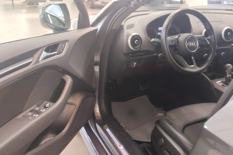 奥迪A3 2020款 Limousine 35 TFSI 时尚型 国VI中控内饰20