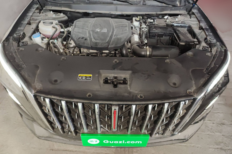 红旗HS5 2023款 2.0T 四驱旗享Pro版局部细节24