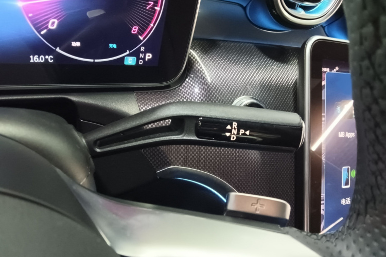 奔驰C级 2023款 改款 C 260 L 运动版局部细节18