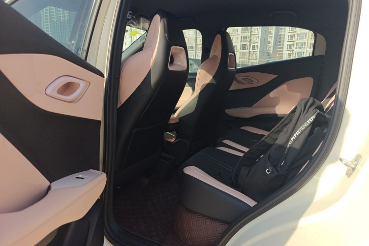 比亚迪 海鸥 2025款 智驾版 305km 活力版中控内饰21