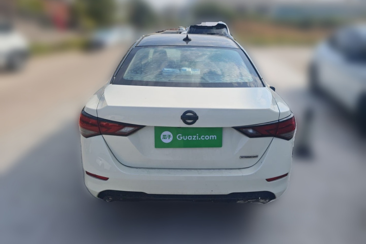 日产 轩逸 2020款 1.6L XL CVT悦享版车身外观6