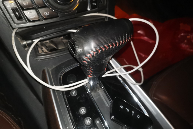 红旗H7 2015款 2.0T 豪华型局部细节18