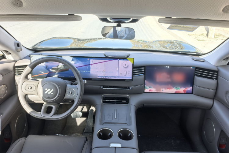 智己汽车 智己LS6 2026款 纯电 Max中控内饰7001