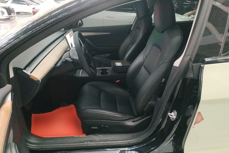 特斯拉 Model 3 2021款 标准续航后驱升级版 3D6中控内饰19