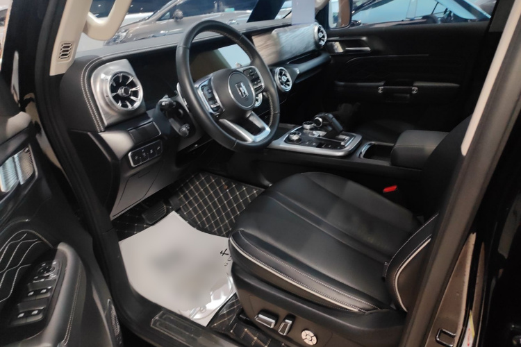 坦克300 2023款 城市版 2.0T 很有型中控内饰19