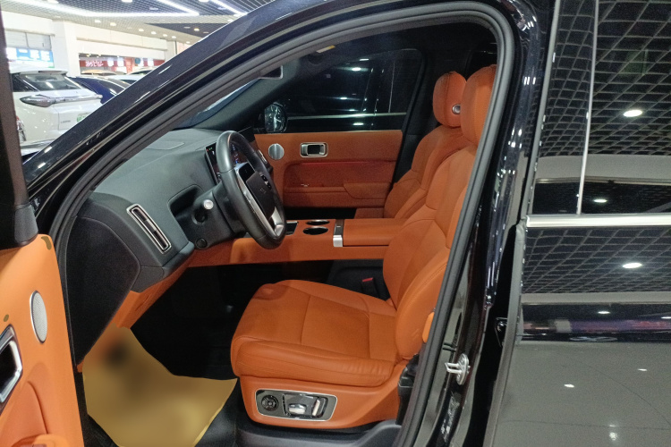 理想汽车 理想L9 2022款 Max中控内饰19