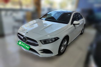 奔驰A级 2021款 A 200 L 运动轿车动感型