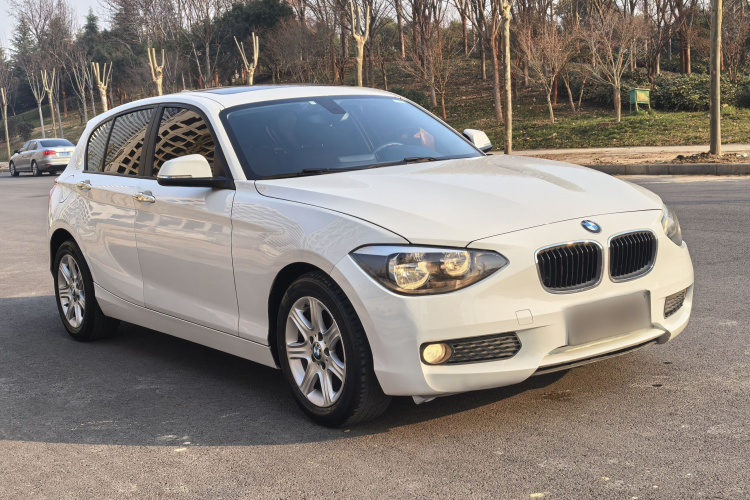 宝马1系(进口) 2013款 改款 116i 领先型车身外观3