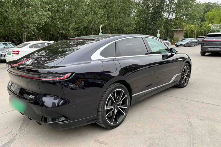 岚图汽车 岚图追光 2024款 PHEV 四驱超长续航旗舰版车身外观6001