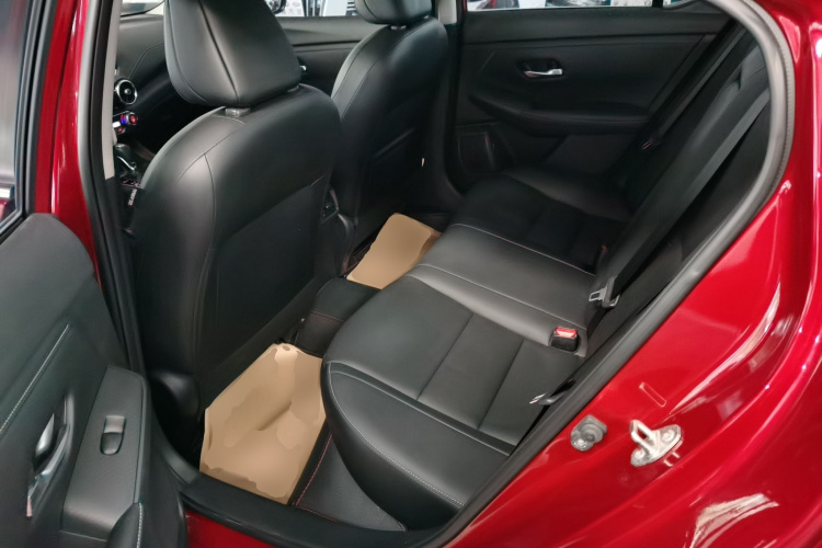 日产 轩逸 2021款 1.6L XL CVT悦享版中控内饰7004