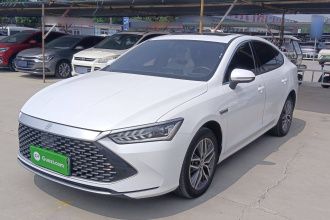 比亚迪 秦PLUS 2023款  冠军版 DM-i 120KM超越型