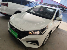 现代 悦纳 2020款 1.4L 手动GLS炫酷版