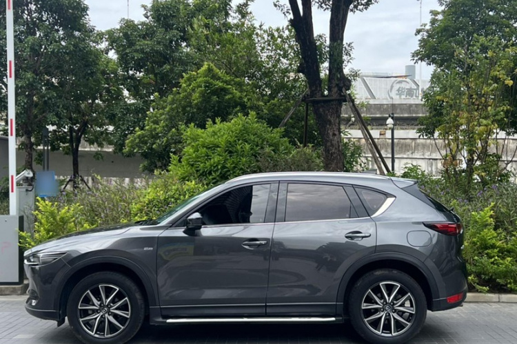 马自达CX-5 2020款 2.5L 自动两驱智尊型车身外观6006