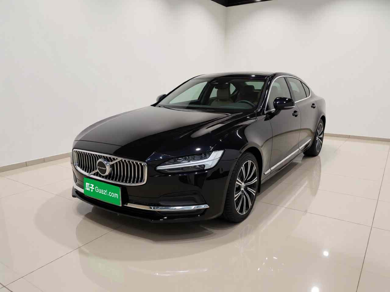 沃尔沃S90 2025款 B5 智远豪华版(2)