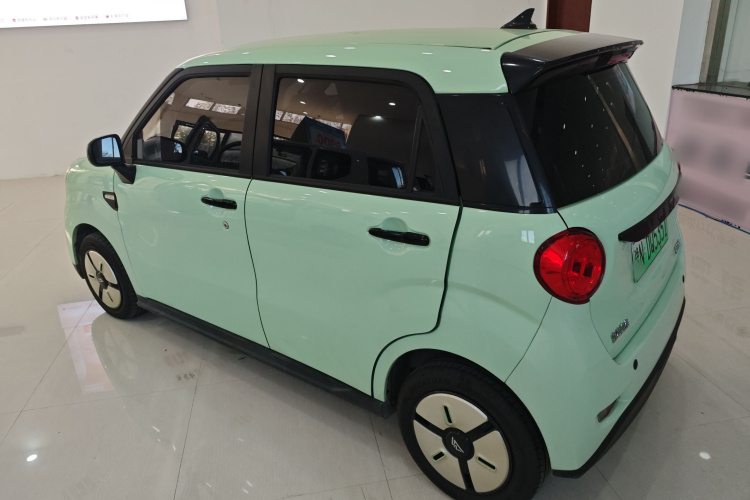 凌宝汽车 凌宝BOX 2022款 卓文君Pro版车身外观6003