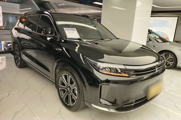 鸿蒙智行 问界M7 2024款 1.5T 智驾四驱Pro版 6座车身外观3