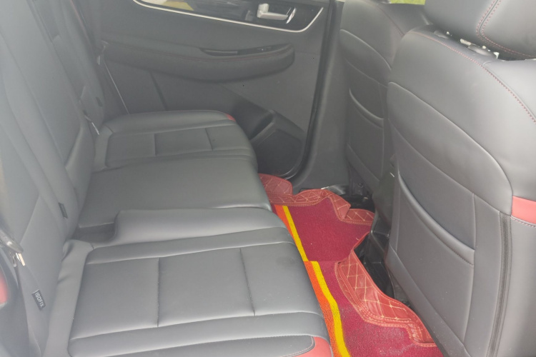 东风风行 风行T5 2022款 盛世款 1.6L 手动筑梦版五座车身外观6015