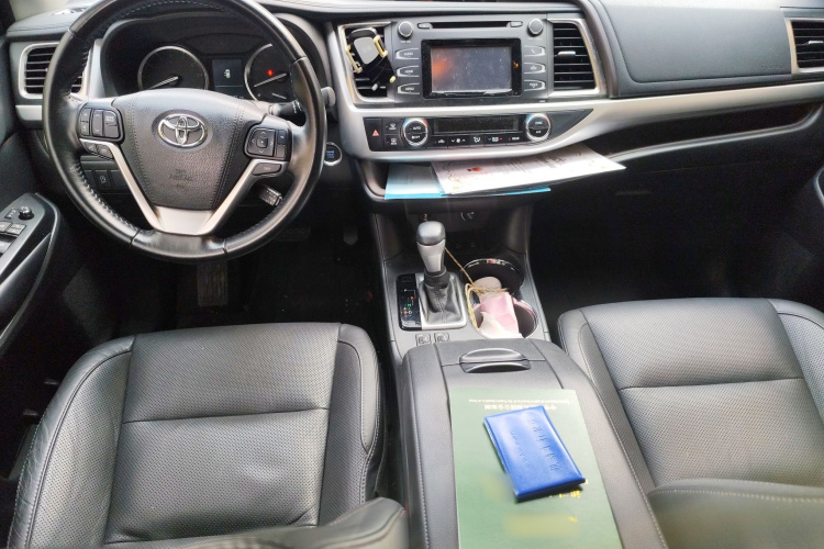 丰田 汉兰达 2017款 2.0T 四驱豪华版 7座中控内饰12