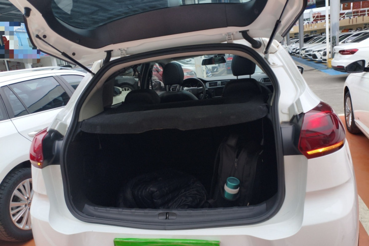 雪铁龙C3-XR 2015款 1.6L 自动先锋型局部细节23