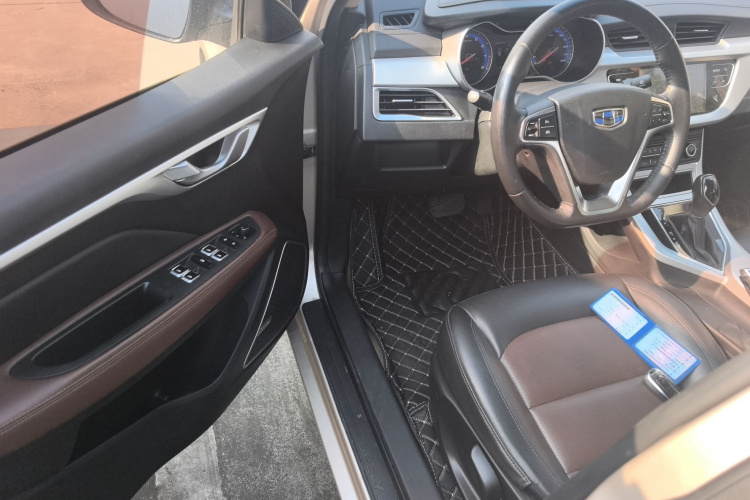 吉利汽车 远景 2018款 1.5L 自动幸福版中控内饰7003