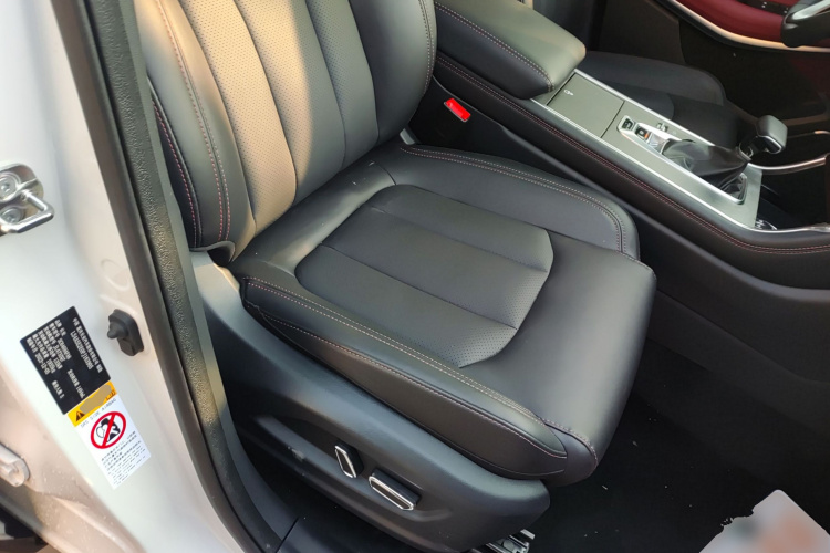 长安CS75 2023款 畅享版 1.5T DCT尊贵版局部细节41