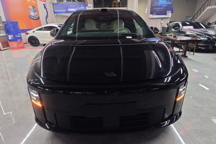 理想汽车 理想i6 2025款 两驱标准型车身外观6001