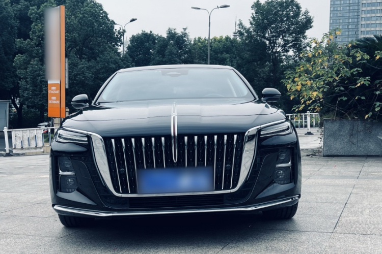 红旗H5 2024款 2.0T 自动智联旗畅版车身外观6001