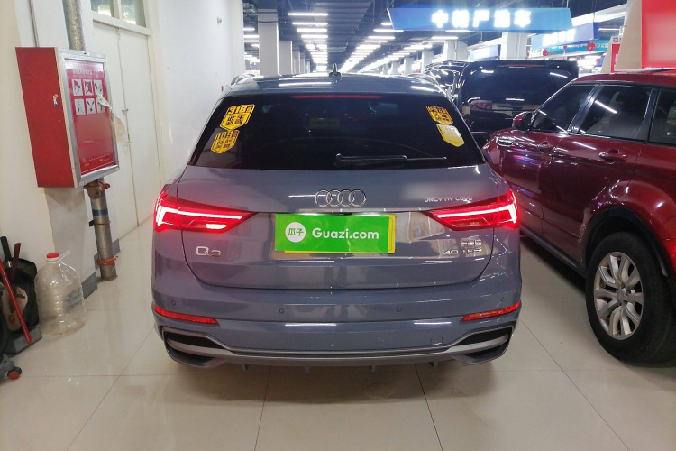 奥迪Q3 2022款 40 TFSI RS套件燃速型车身外观6004