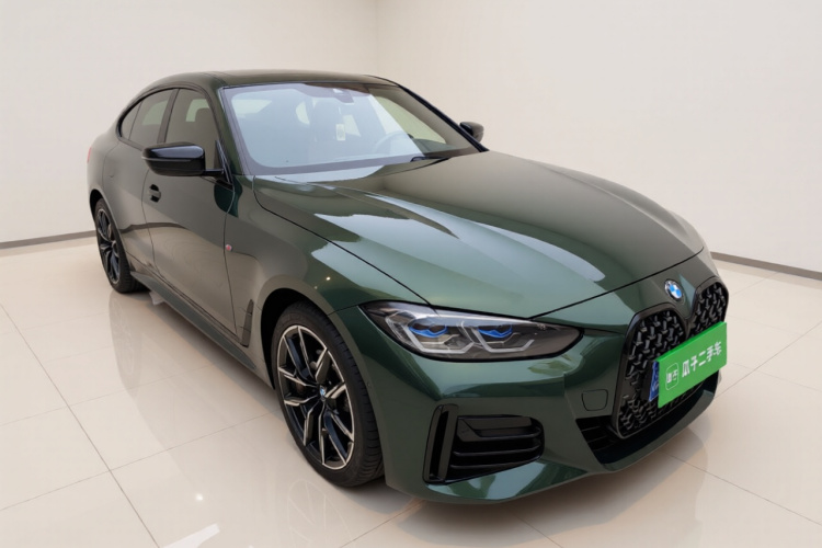 宝马4系 2022款 425i Gran Coupe M运动曜夜套装车身外观3