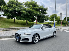奥迪A5 2017款 Cabriolet 40 TFSI 时尚型