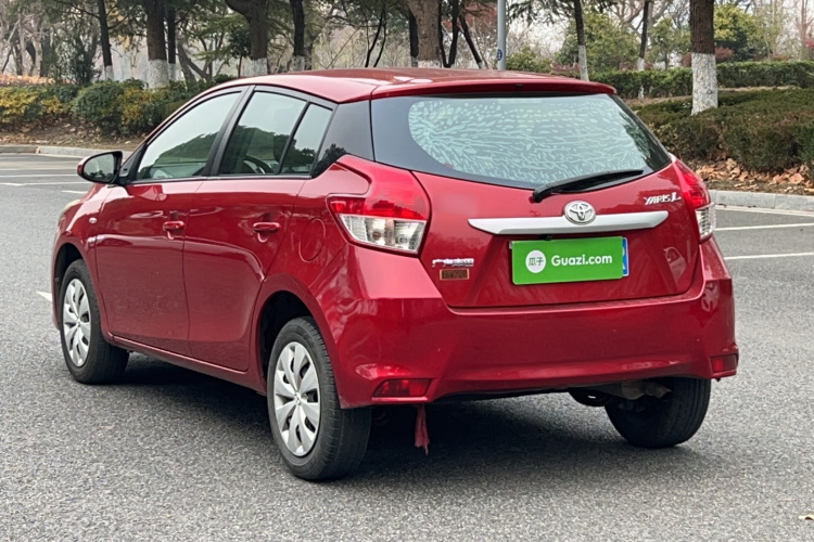 丰田 YARiS L 致炫 2015款 1.5E 自动魅动版车身外观6005