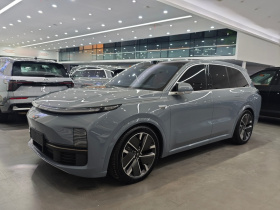 理想汽车 理想L8 2025款 Max 智能焕新版