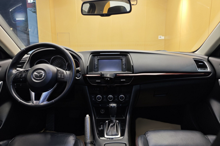 马自达 阿特兹 2015款 2.0L 蓝天尊贵版中控内饰7006