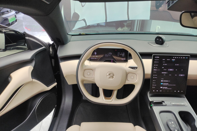 蔚来ET5T 2024款 100kWh Touring中控内饰13