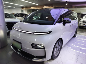 吉利银河 翼真L380 2025款 825km非凡版