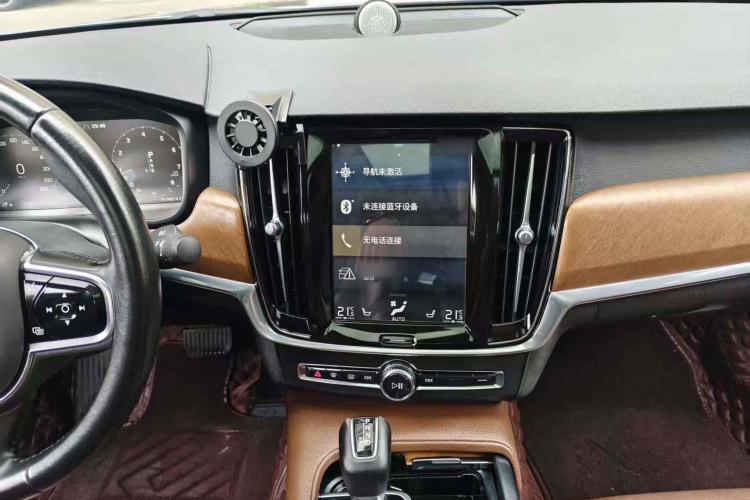 沃尔沃S90 2020款 T5 智逸豪华版中控内饰7007