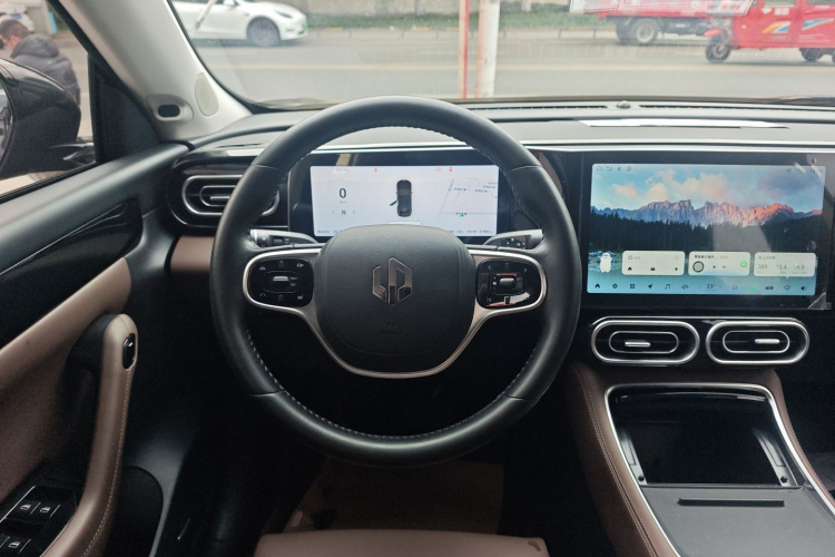 零跑汽车 零跑C11 2023款 增程 285舒享版中控内饰13