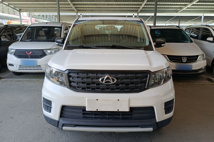 长安欧尚X70A 2020款 1.5L 手动基本型车身外观2