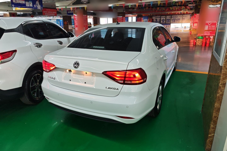 大众 2019款 朗逸启航 1.5L 自动风尚版 国VI车身外观7