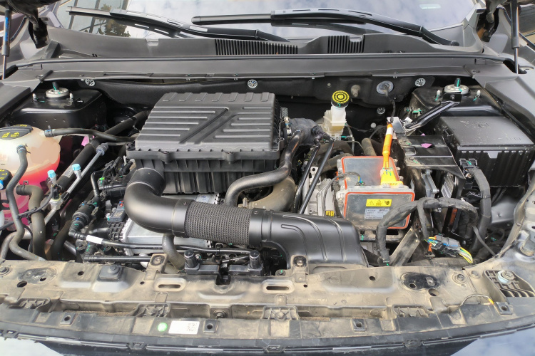 捷途山海L7 2024款 1.5T 120km MAX 5座机舱底盘24