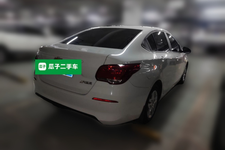 雪佛兰 科沃兹 2019款 320 手动欣悦版车身外观7